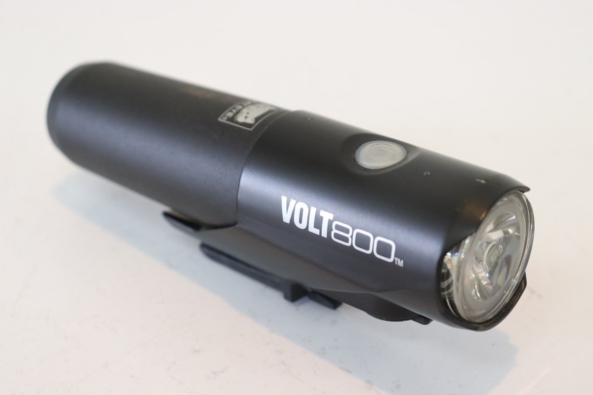 VOLT800 フロントライト キャットアイ(CAT EYE) 自転車用LEDライト 