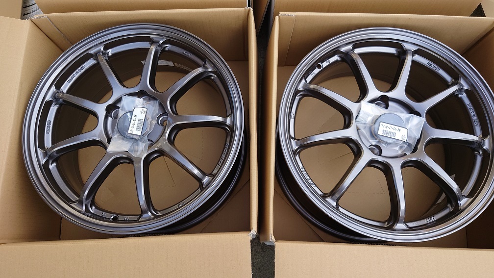 ENKEI エンケイ　PF09　17×7J　5H　114.3　インセット45　ダークシルバー　2本セット　未使用　送料出品者負担（1/2）