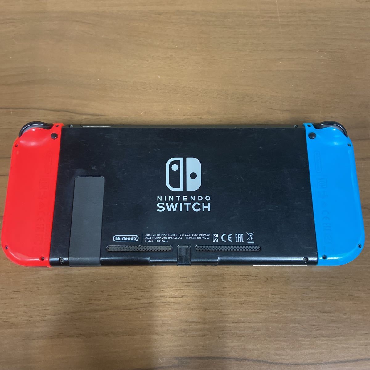 UTt142【通電OK】Nintendo Switch ニンテンドースイッチ Switch本体