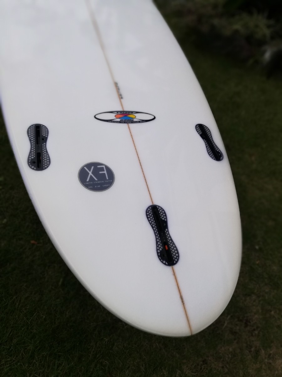 マッコイサーフボード 6.8ft ミッドレングス 新古品 フロント テール