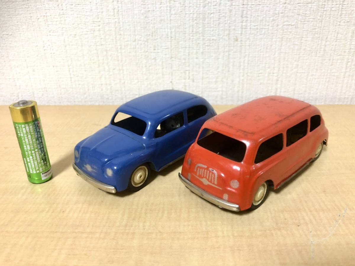 古いブリキ ITALY AMB Marchesini FIAT-600 / MULTIPLA ITALY / TIN