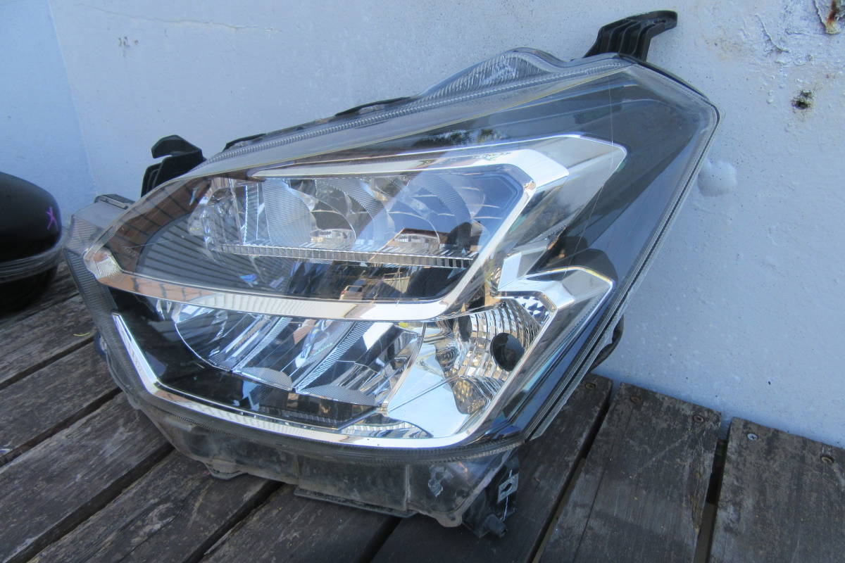 ミライース　LA350S/LA360S　左ヘッドライト　LED　231016R1 ミライース LA350S 左 LEDヘッドライト LED左ヘッド la350（ヘッドライト｜ライト・ランプ