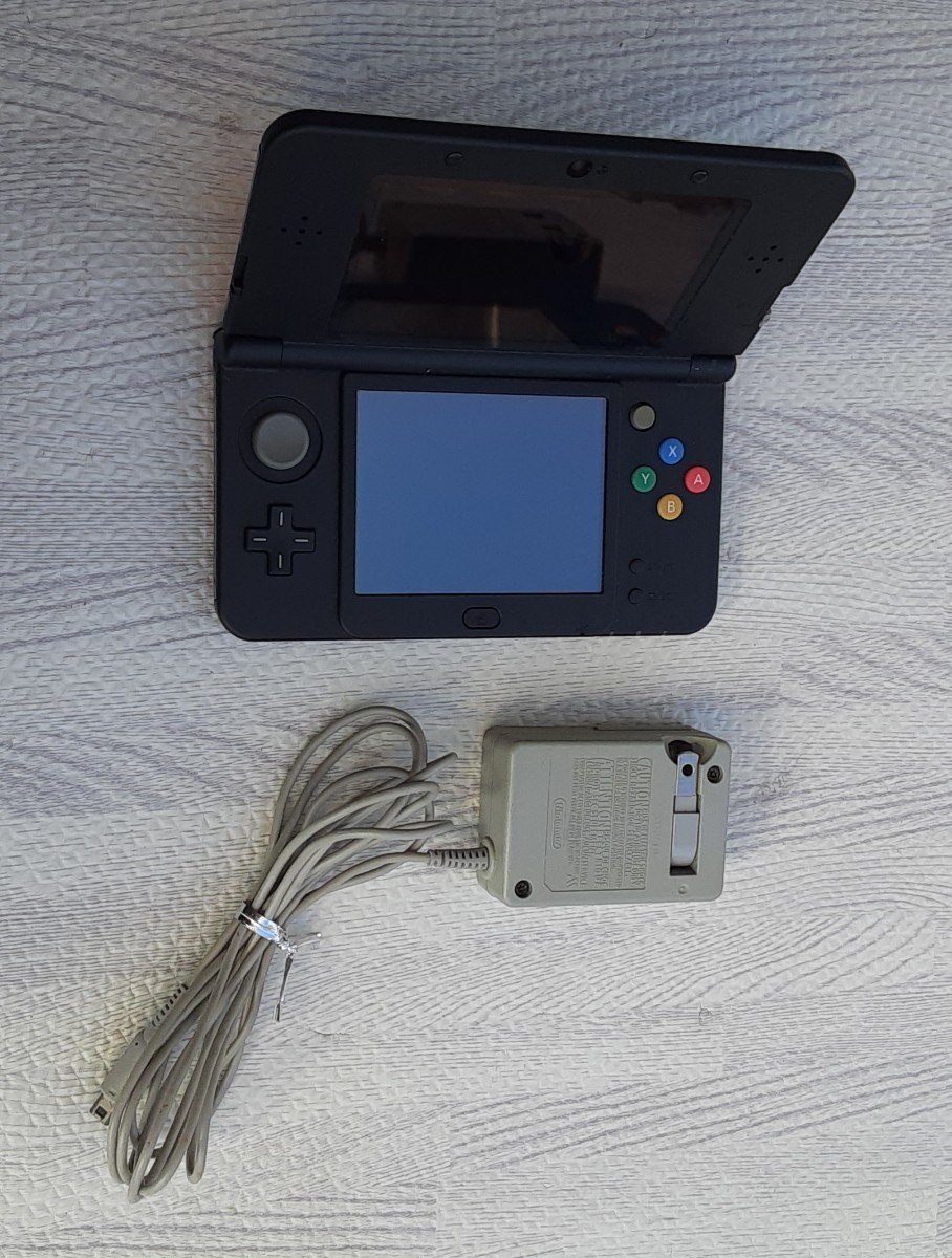 品質保証，大人気 New ニンテンドー 3DS 本体 / 充電アダプター セット まとめ売り タッチペン 充電器 任天堂 ゲーム Nintendo ブラック(ニンテンドー3DS本体)｜売買されたオークション情報、yahooの商品情報をアー ニンテンドー3DS本体