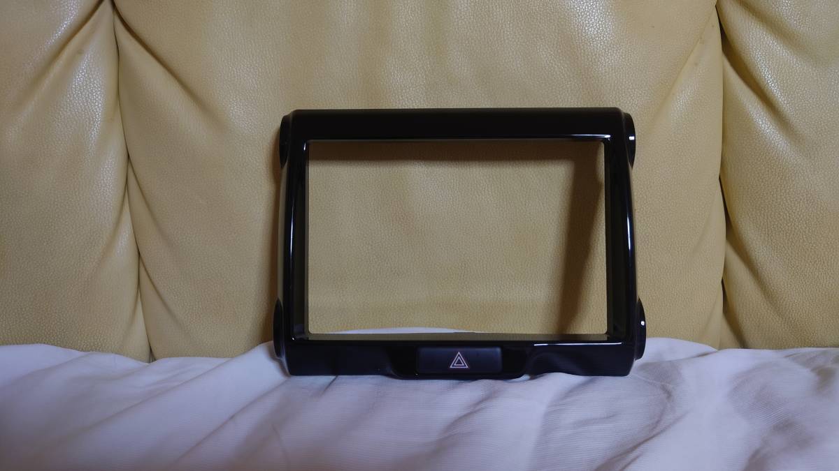 SUZUKI　ハスラー　MR31S　MR41S　8インチ　ナビパネル　ハザードスイッチ付