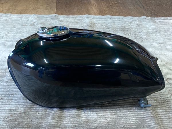 カワサキ KZ900LTD KZ1000LTD 純正 リアフェンダー【140】 USA-K-738