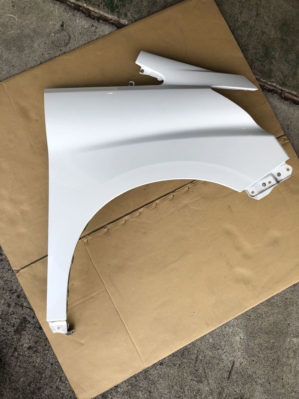 【中古品】30ヴェルファイア 前期 純正 フェンダー 左右セット フェンダーミラー付 DBA-AGH30W