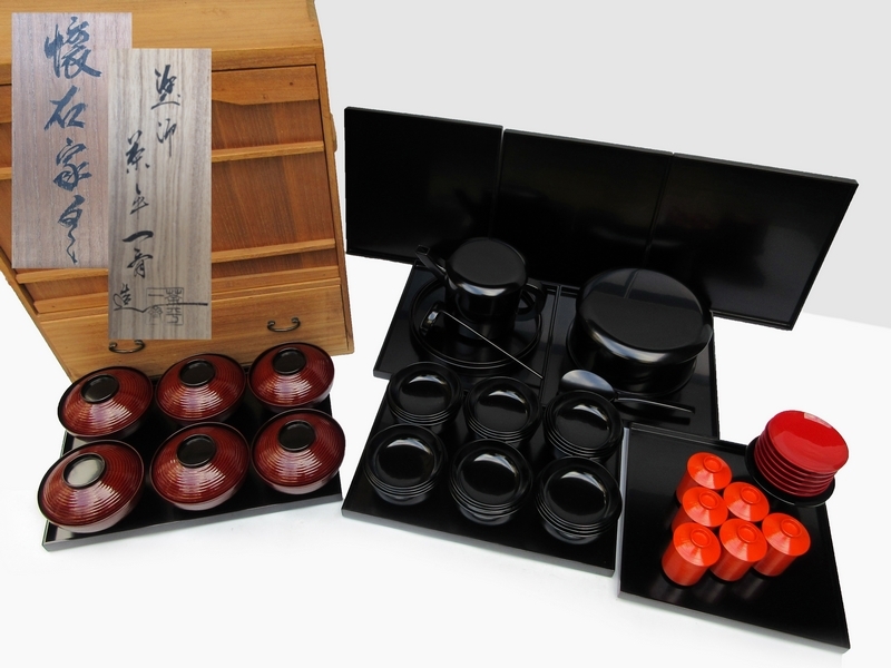 輪島塗 茶平一斎 懐石家具 五客揃 茶懐石 懐石道具一式 茶懐石道具 共箱 輪島塗 茶平一斎 四つ椀 天然木製漆塗 塗師 黒塗飯碗汁