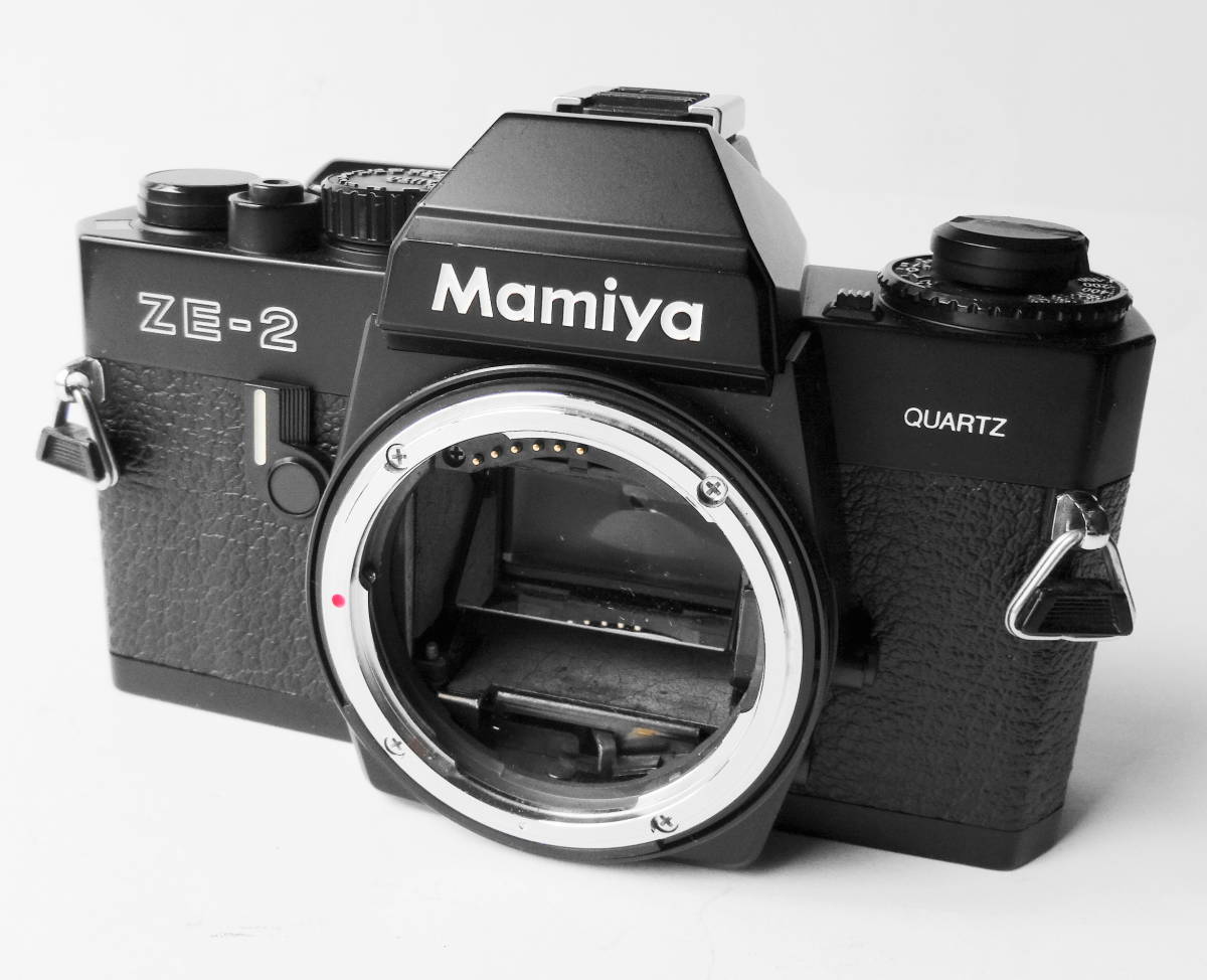 □[銀塩] ☆ マミヤ Mamiya ZE-2 QUARTZ ボディ （動作品） Mamiya