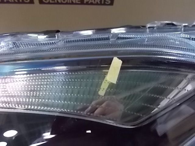 数量限定，100%新品 アクア NHP10 後期 LED 左 ヘッドライト №YG31001