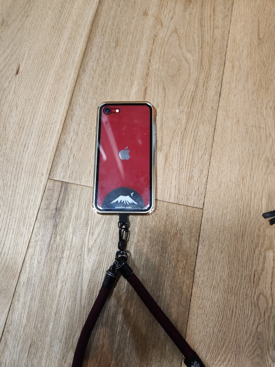 SIMフリー iPhone se3。全体的に美品です。カバーやフィルム仕様してましたから 傷は無いです。少し値段下げて出品します。残量93%