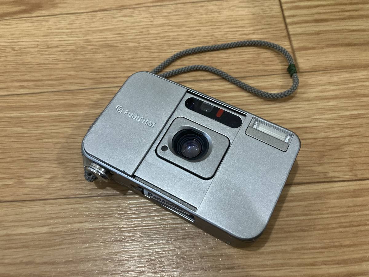 ☆ FUJIFILM CARDIA mini TIARA ZOOM コンパクトフィルムカメラ 本革
