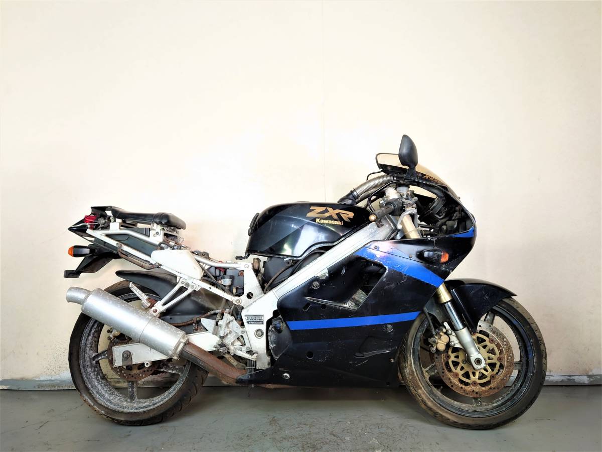 カワサキ「ZXR250（ZX250A）」（1989年）｜レプリカ分野の遅れを帳消し