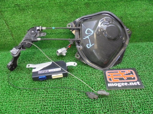 9EV2172 AJ6)) 日産 セレナ HFC26 前期型 ハイウェイスターG S-HYBRID 純正 リア右ドアパワースライドモーター+コンピューター　285D11VA0B