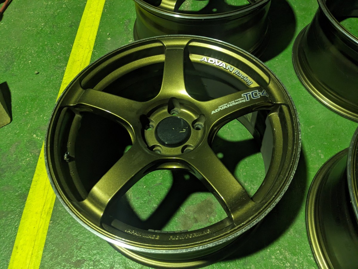 売り切り アドバン レーシング TC-4 ADVANRACING 5穴 114.3 8J +45 18 