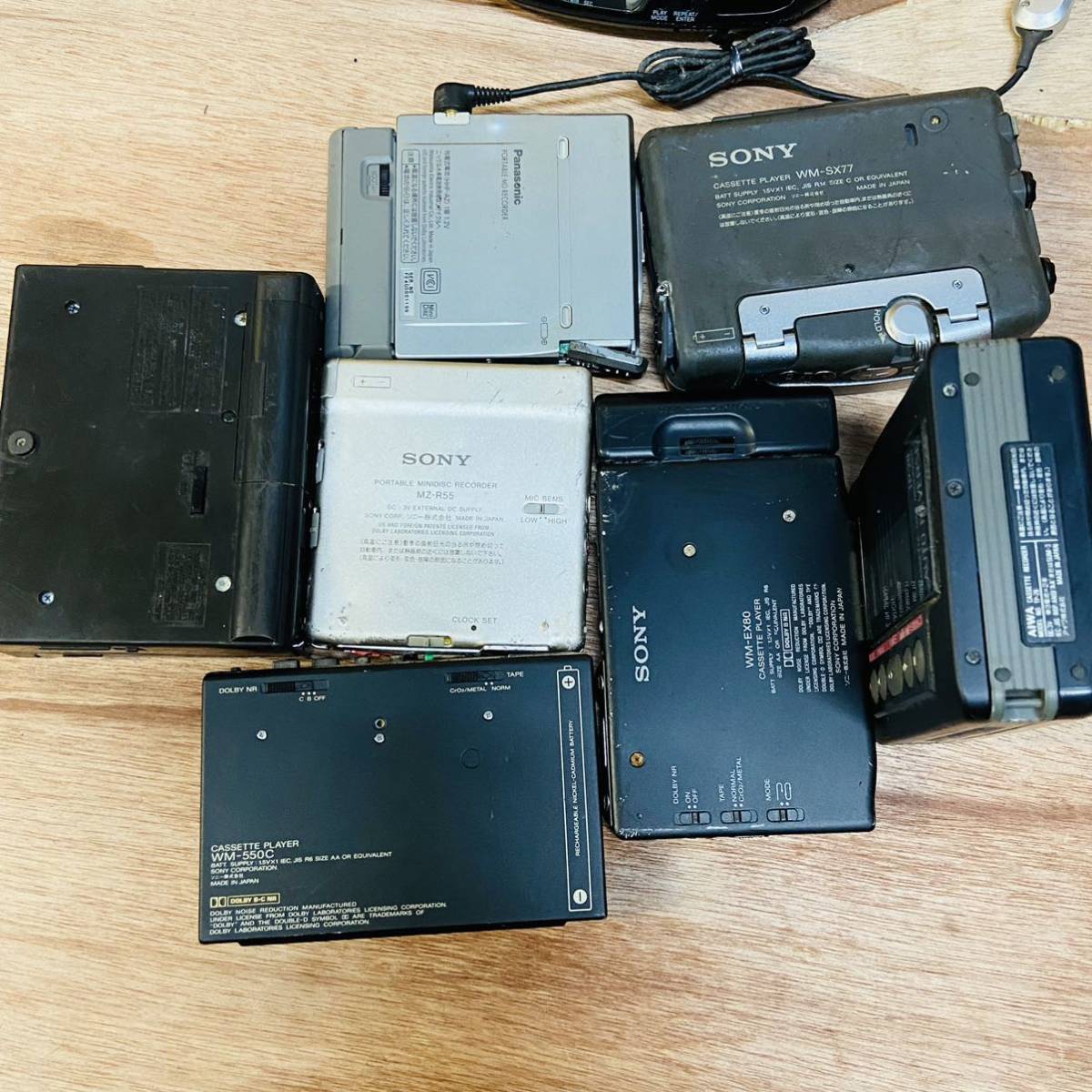 ソニー カセットウォークマン WALKMAN カセットプレーヤー WM-550C MZ