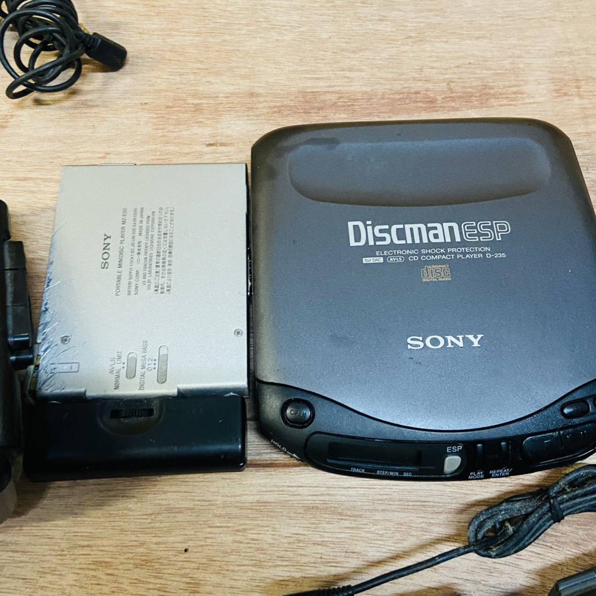 ソニー カセットウォークマン WALKMAN カセットプレーヤー WM-550C MZ