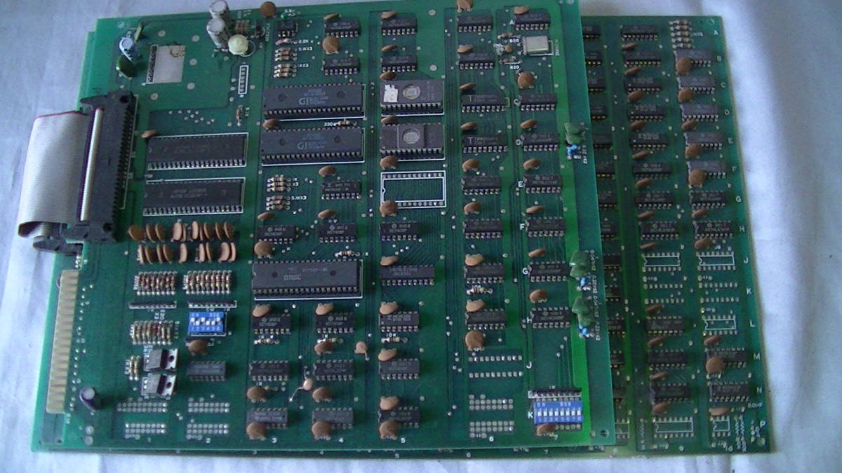 不明プライズ？基板 ゲーム筐体パーツ セガ 不明基板 アーケード