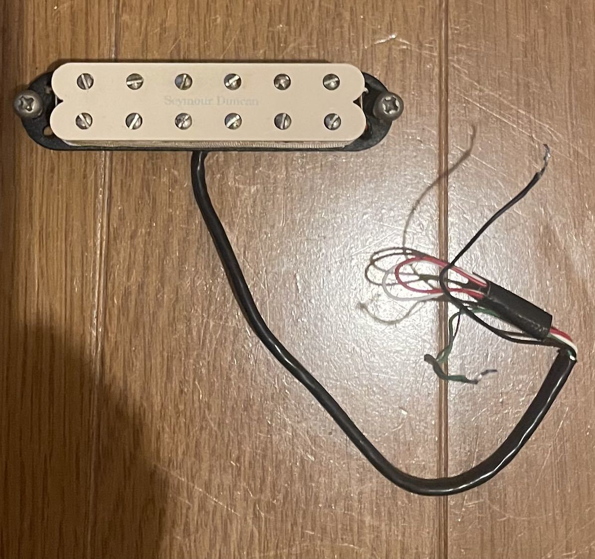 【送料無料，格安】 Seymour Duncan SJBJ-1b セイモアダンカン JBジュニア(ピックアップ)｜売買されたオークション情報、yahooの商品情報をアーカイブ公開 - オークファン パーツ