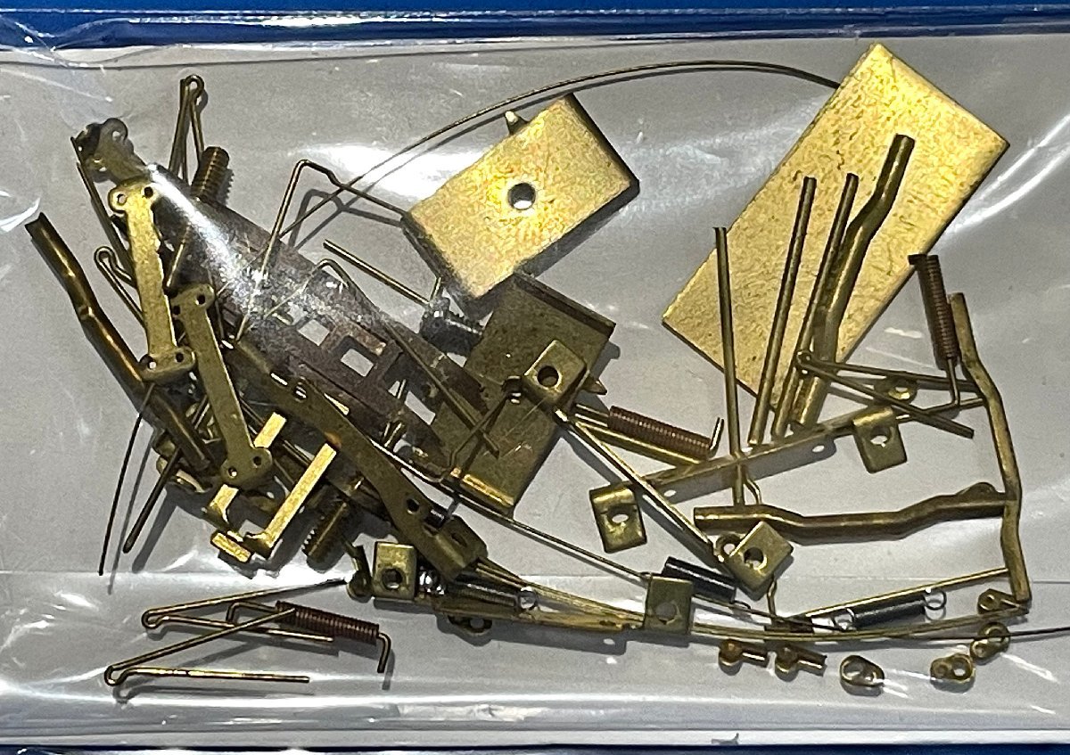 ☆3K027　1/80　珊瑚模型　PS14パンタグラフキット　2台分　ジャンク品