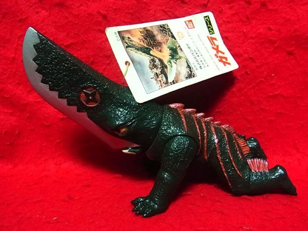 バンダイ ガメラシリーズ ギロン - フィギュア Yahoo!オークション 大