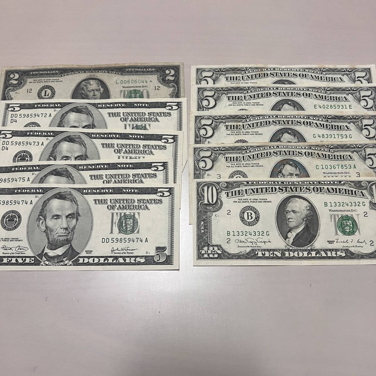 0125【旧米ドル紙幣 おまとめ 合計52ドル】アメリカドル USA LINCOLN リンカーン 5ドル 10ドル ハミルトン 10枚 古札 旧紙幣 1 円出品 古銭 Yahoo!オークション | 旧札 -「アメリカドル札」(紙幣) -「アメリカ1ドル紙幣」(紙幣) 計3枚｜Yahoo!フリマ（旧