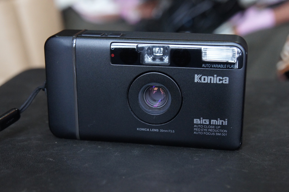 動作美品 KONICA Big mini BM-301 コンパクトフィルムカメラ コニカ