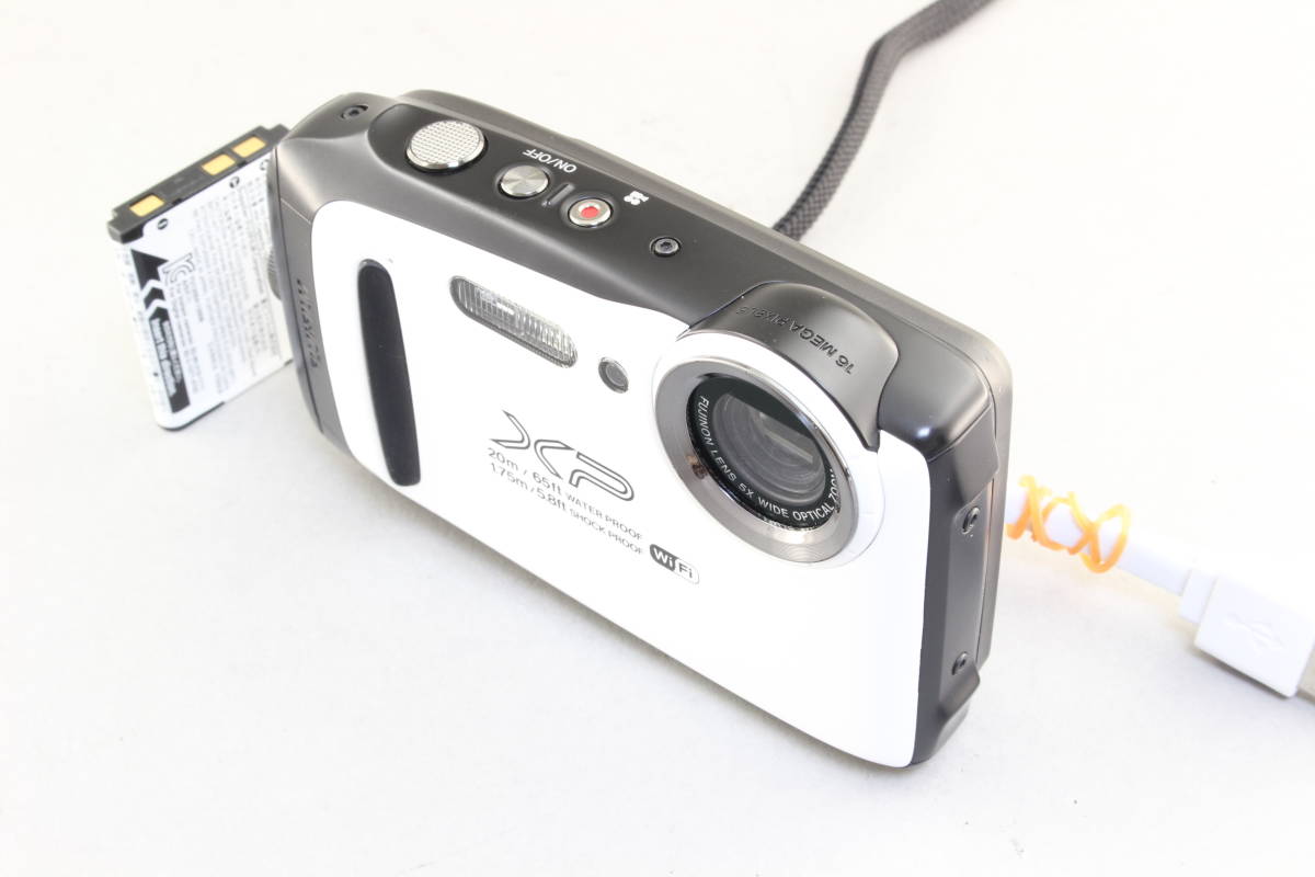 B+ (並品) FUJIFILM 富士フィルム FINEPIX XP130 ホワイト 初期不良