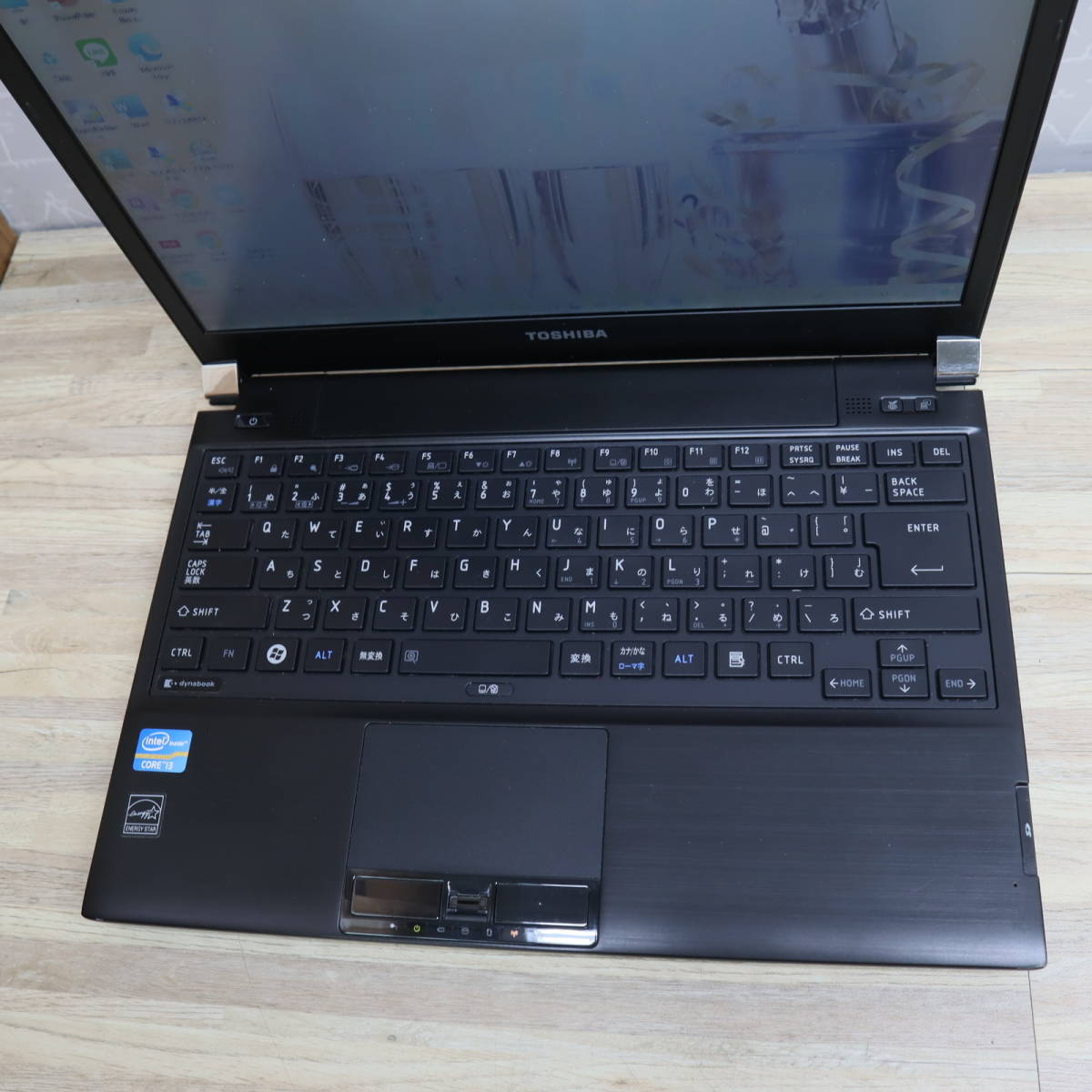 ノートパソコン 【美品/Core i3/SSD256GB/4GB/Office/マウス付】東芝