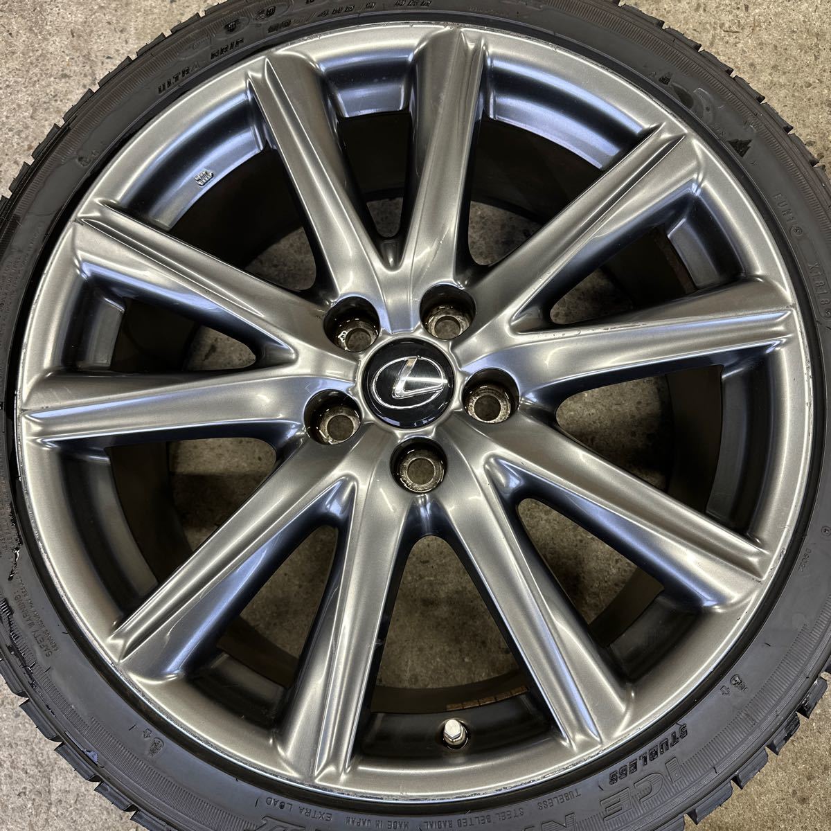 冬支度》レクサス GS Fスポーツ 純正ホイール・スタッドレスタイヤ 4本