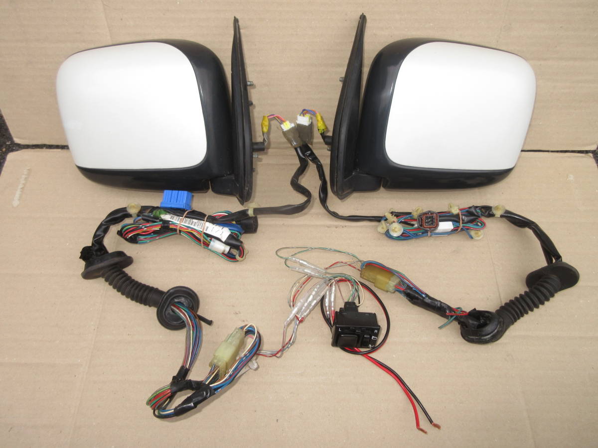 エブリィ ワゴン/キャリィ/トラック 電動電格納式 左右ドアミラー 配線スイッチ付 DA62W/DA52W/DA62V/DA52V/DA62T/DA52T エブリー/キャリー