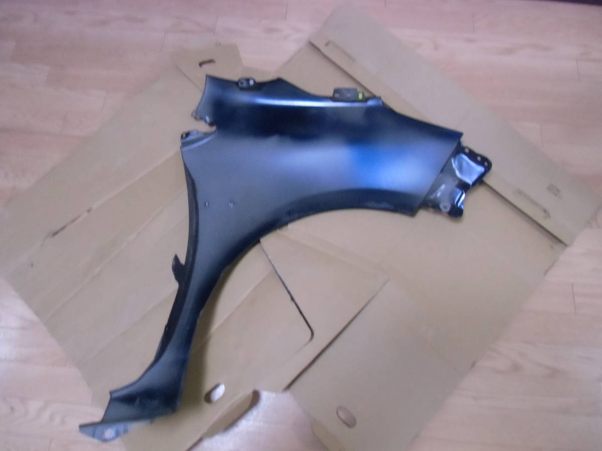 トヨタ アクア NHP10 左フェンダー カラー8S6 アクア NHP10 トヨタ