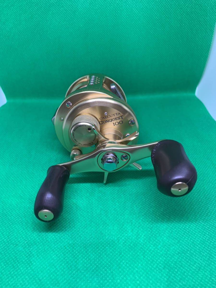 シマノ 23 カルカッタコンクエストBFS HG 右ハンドル 美品 シマノ