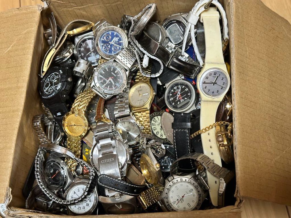 腕時計まとめ売り。Seiko、Citizen、Casio、Swiss Swatch他多数 【公式