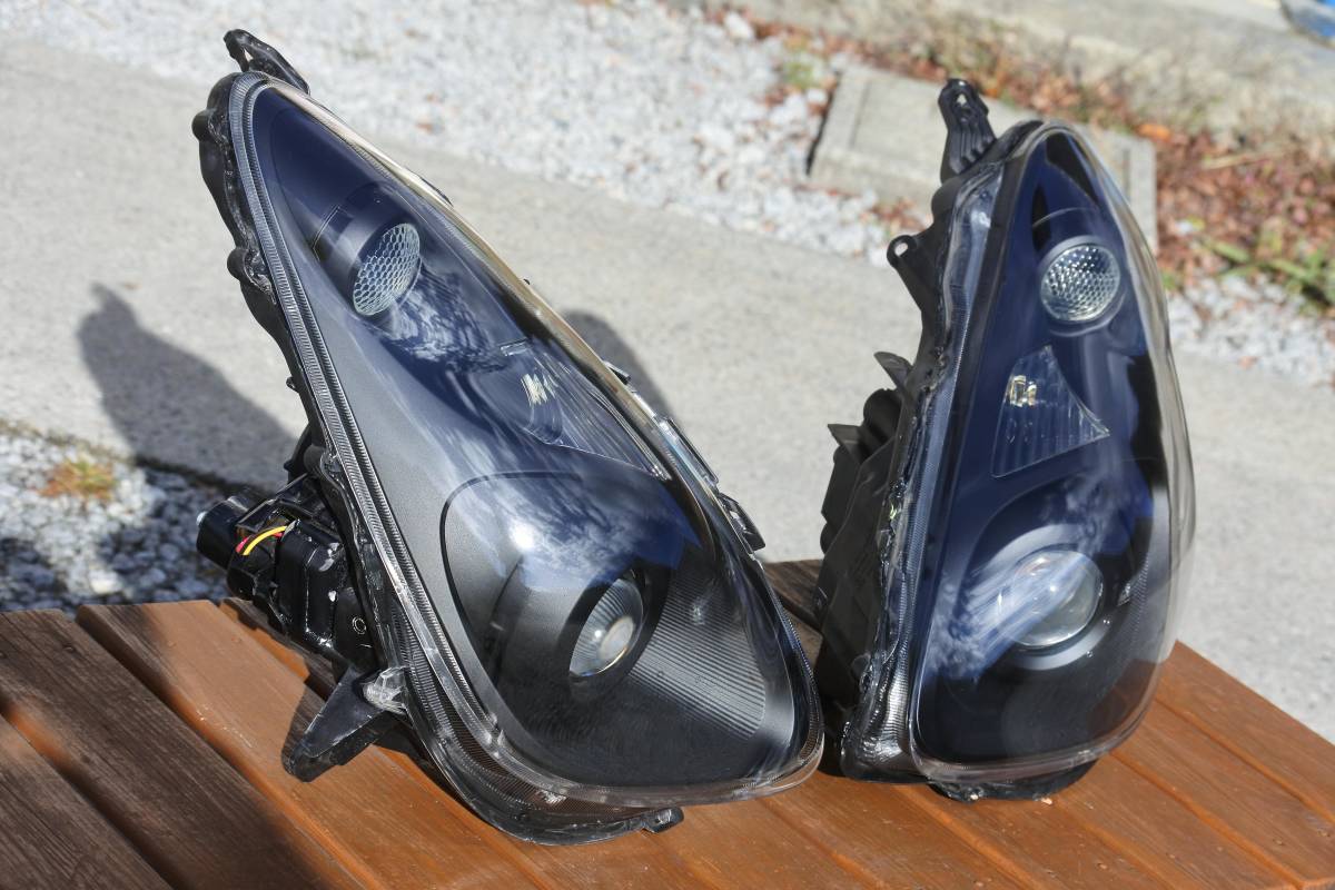 美品 スバル R1 RJ1/RJ2インナーフルブラック塗分けHIDヘッドライト おすすめ SUBARU スバル