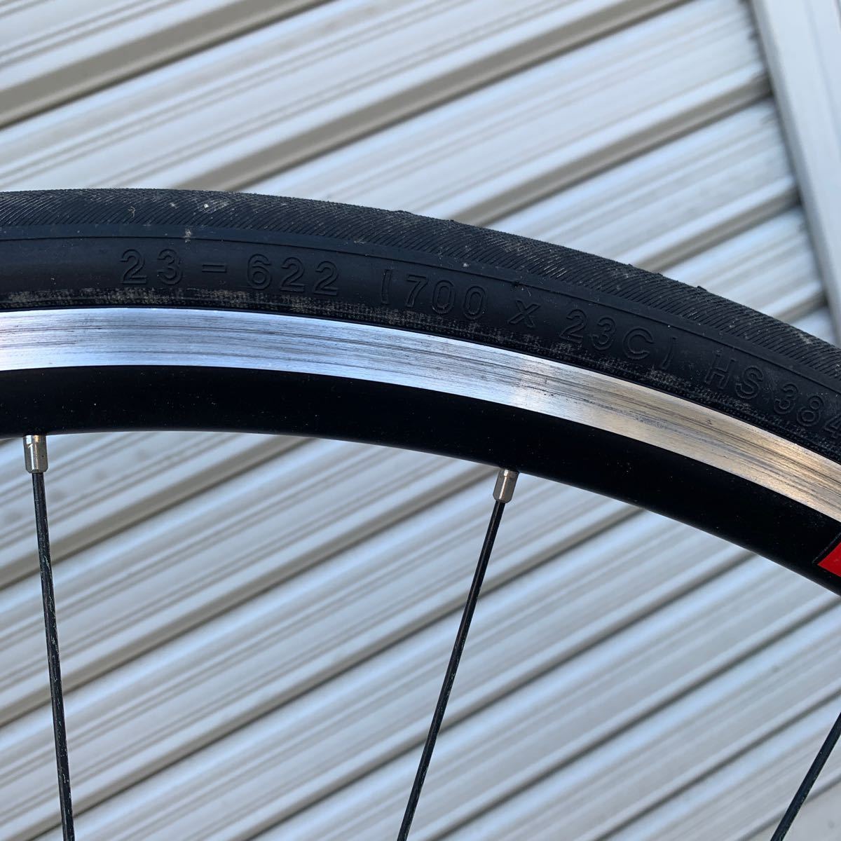 1円〜ピナレロ PINARELLO 6061T6 FPK1 ロードバイク 27インチ 白系 1円〜ピナレロ PINARELLO 6061T6 FPK1 ロードバイク 27インチ 白系