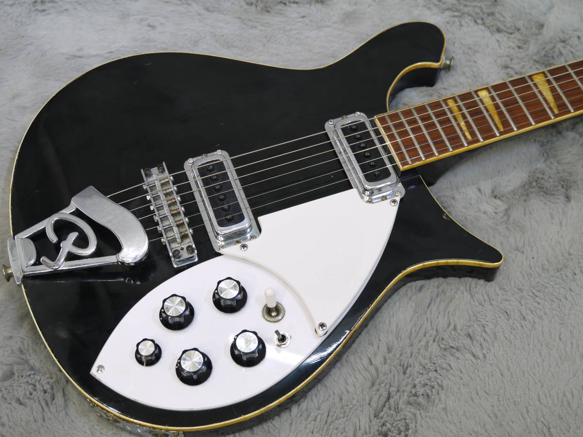 II Rickenbacker Pro 0 Aria RG-680 Rare and finest copy. Japanese