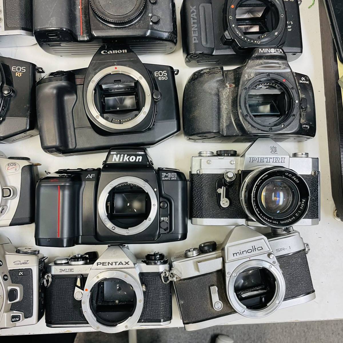 Canon フィルムカメラ AF35M などまとめて10点ジャンク(I017) Canon フィルムカメラ AF35M などまとめて10点ジャンク(I017)