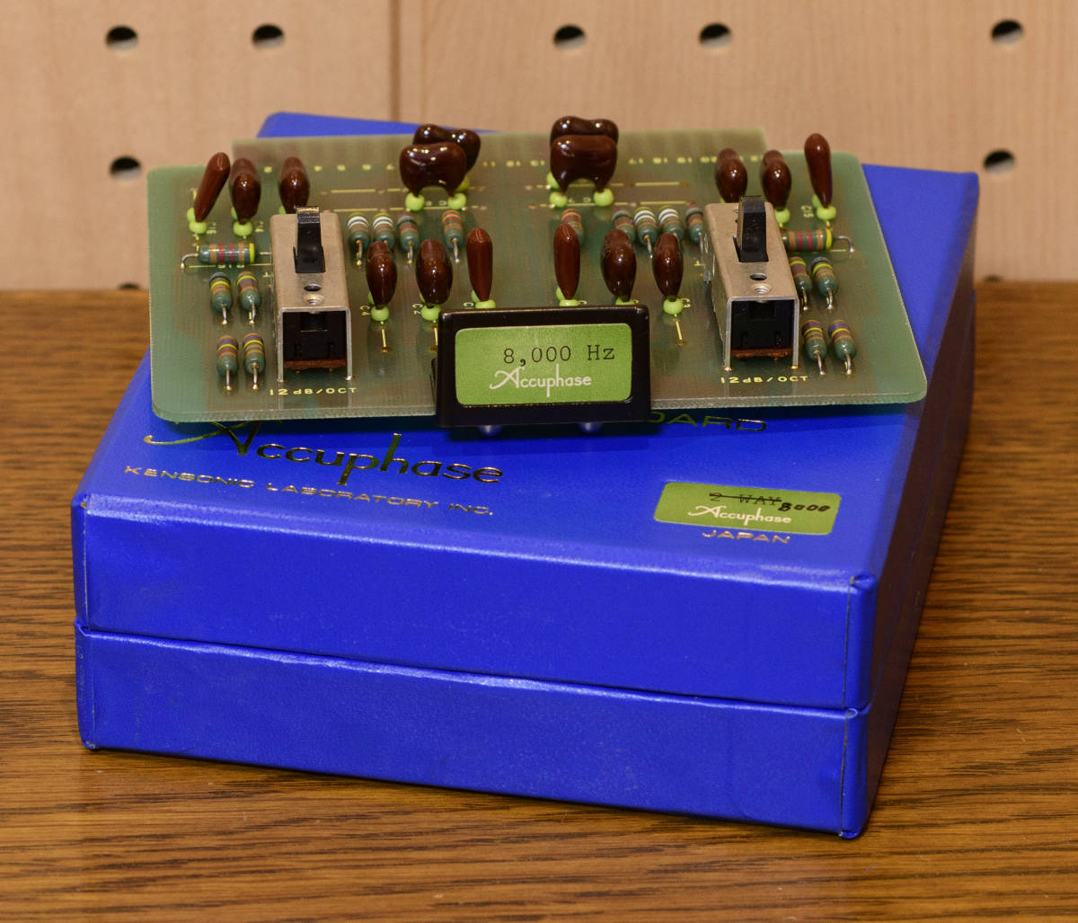 Accuphase アキュフェーズ クロスオーバーボード CB-8000Hz