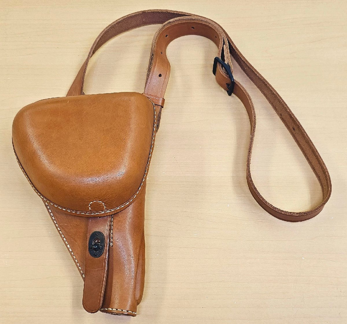 ミリタリーショップ 革ジャン 中田商店 六七五 14年式ホルスター 図のう