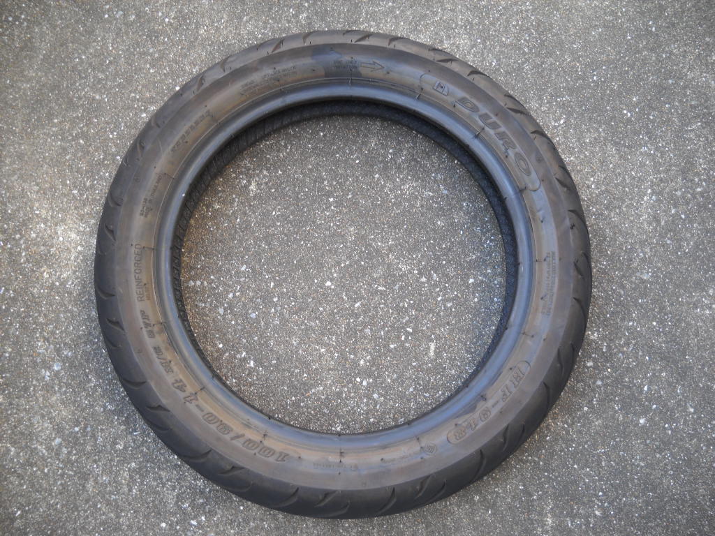 ★山残多 JF28 PCX125/150 Shモード 2021製 タイヤ DURO 後輪用 100/90-14 T/L リア タイヤ★_10