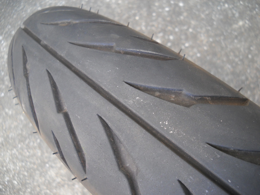 ★山残多 JF28 PCX125/150 Shモード 2021製 タイヤ DURO 後輪用 100/90-14 T/L リア タイヤ★_4