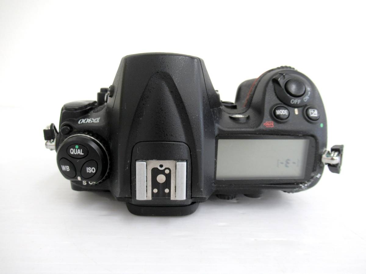 Nikon/ニコン】戌③233//D300 一眼レフ/充電器.バッテリー付属 nikon