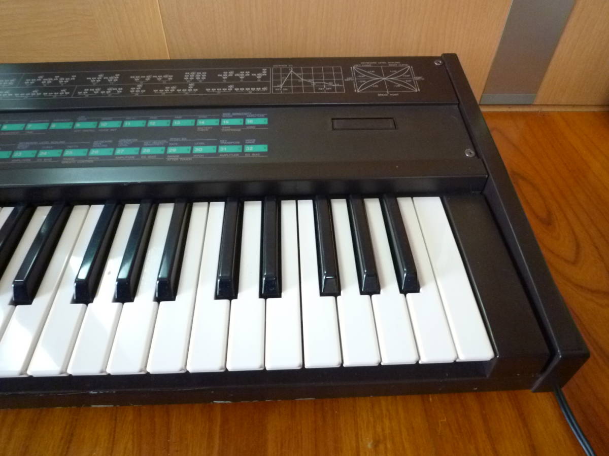 YAMAHA DX7 ヤマハ その1 シンセサイザー 61鍵 整備済品 純正61鍵用ハード