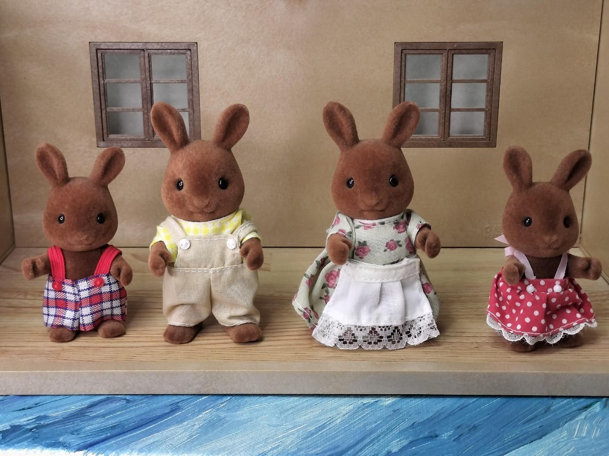 ブラウンウサギファミリー　シルバニアファミリー　シルバニア　イギリス版　海外版　Flair　オープンハンド　ブラウンウサギのお母さん