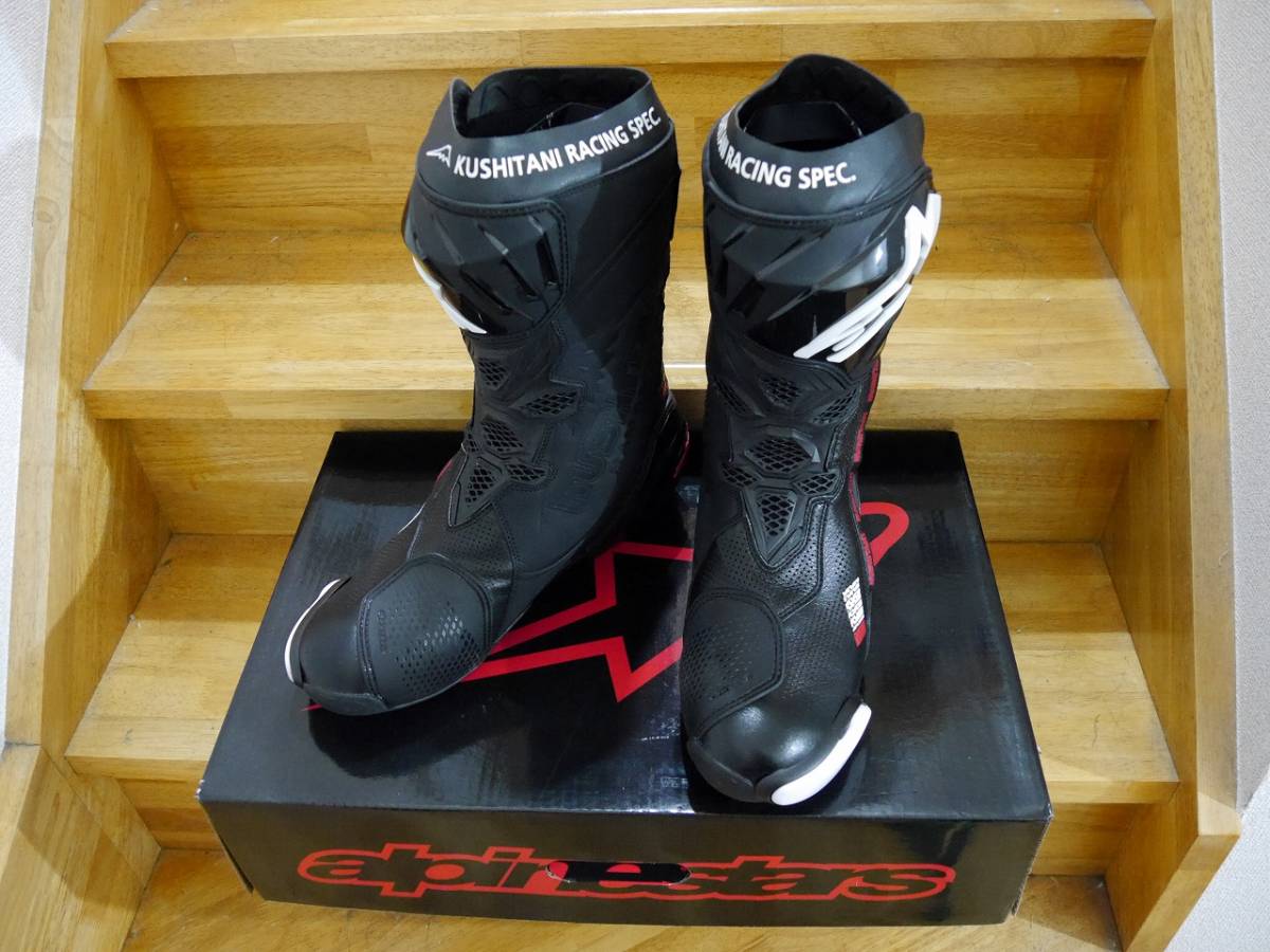 アルパインスターズクシタニ SUPERTECH R2 × ProtoCore Leather Model 
