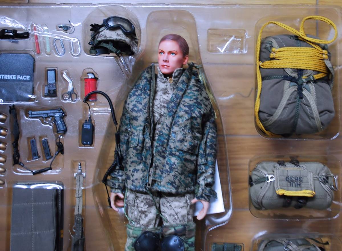 ホットトイズ1/6アメリカ海兵隊女性兵士・ジャンク品 【公式通販】