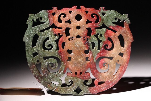 博物館展示品 来歴有 1875 戦国時代 和田玉壁 寸法約12.8cm×約10.5cm