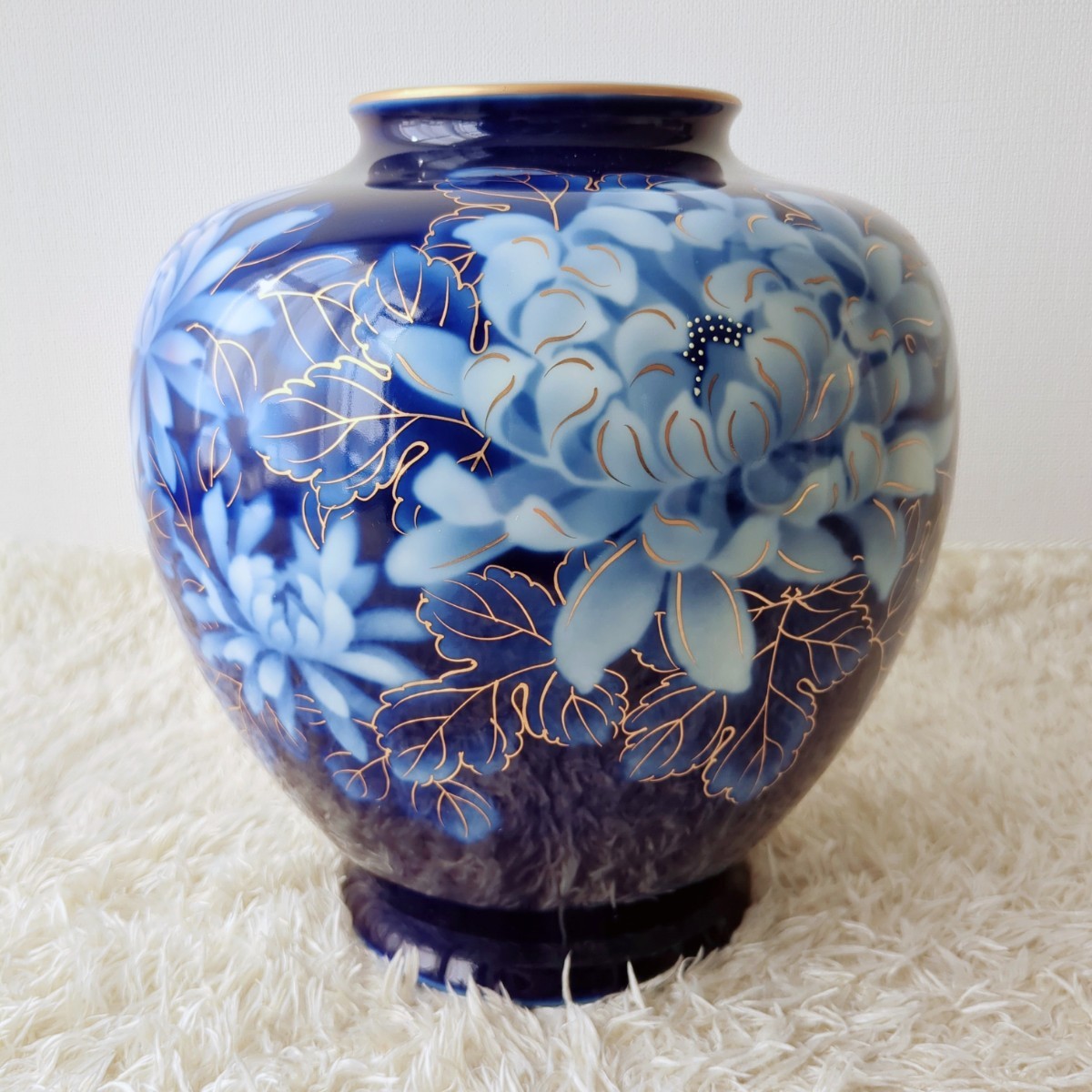 美品 深川製磁 有田焼 全面瑠璃菊染付 ルリ菊 花生 壺 花器