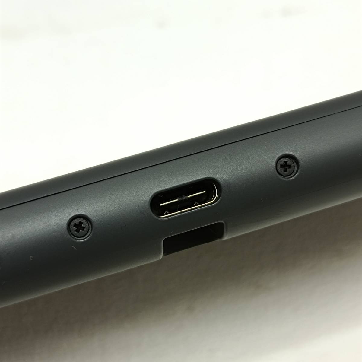 070）A 〈中古品〉SwitchLite グレー 本体のみ【動作確認/初期化済】※強いタバコ臭あり※