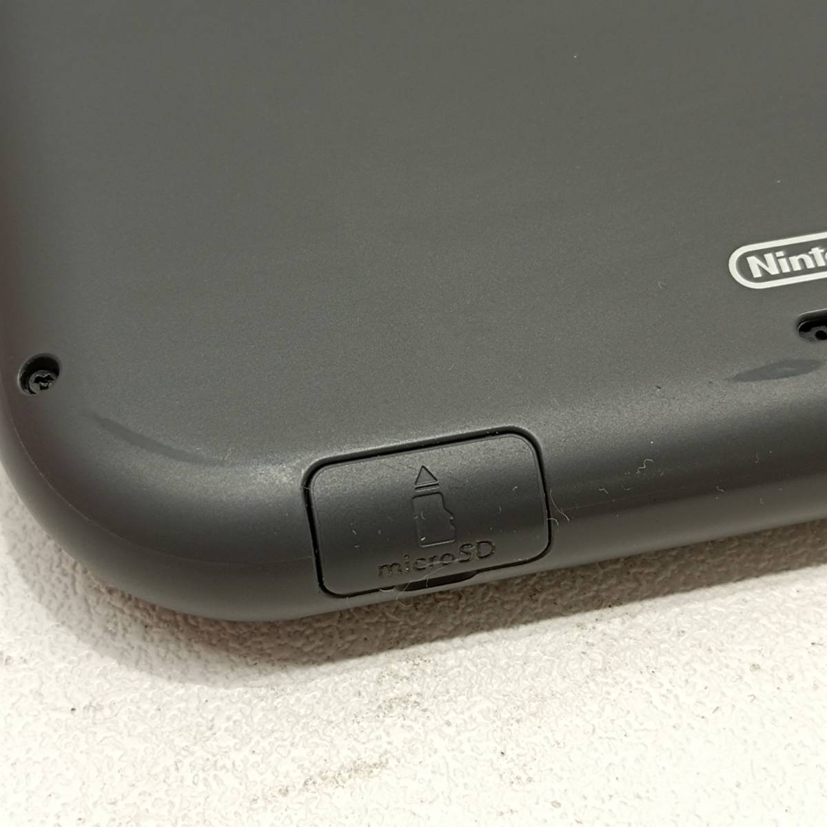 070）A 〈中古品〉SwitchLite グレー 本体のみ【動作確認/初期化済】※強いタバコ臭あり※